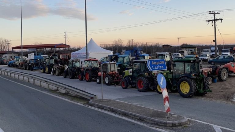 Αντιδράσεις αγροτών στον Τύρναβο για τη μη καταβολή αποζημιώσεων – Πανελλαδική σύσκεψη στην Αγιά