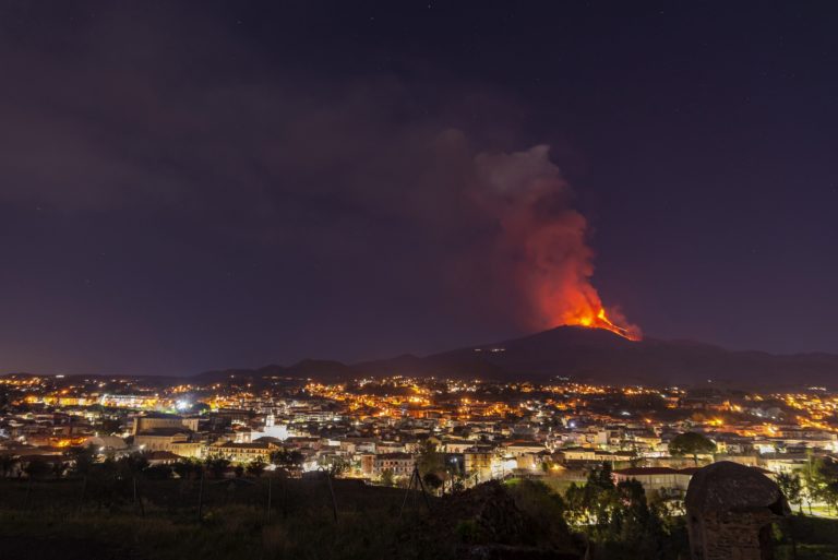 «Ξύπνησε» το ηφαίστειο της Αίτνας – Δεν δημιουργήθηκαν προβλήματα