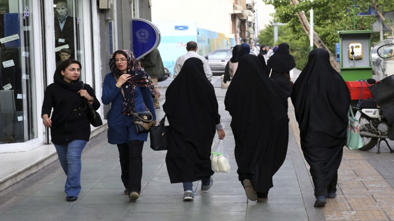 Ιράν: Αδέλφια αποκεφαλίζουν γυναίκα και το βιντεοσκοπούν