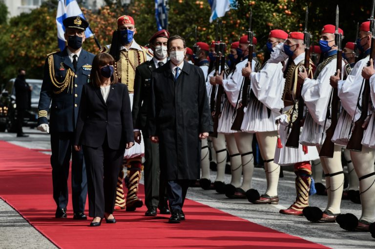 Συνάντηση της ΠτΔ με τον Πρόεδρο του Ισραήλ