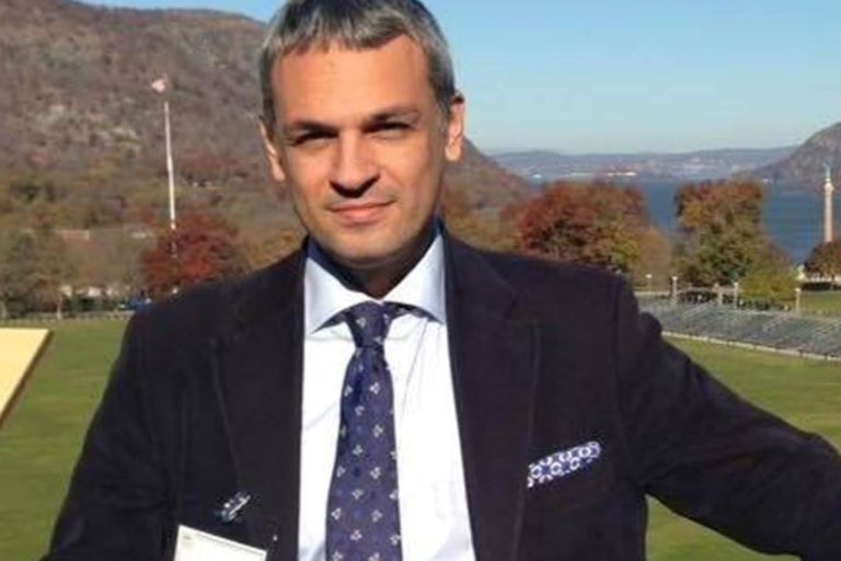 Μ. Καραγιάννης στο Πρώτο: Δεν πρέπει να είμαστε «βασιλικότεροι του βασιλέως» στη σχέση μας με τη Ρωσία (audio)