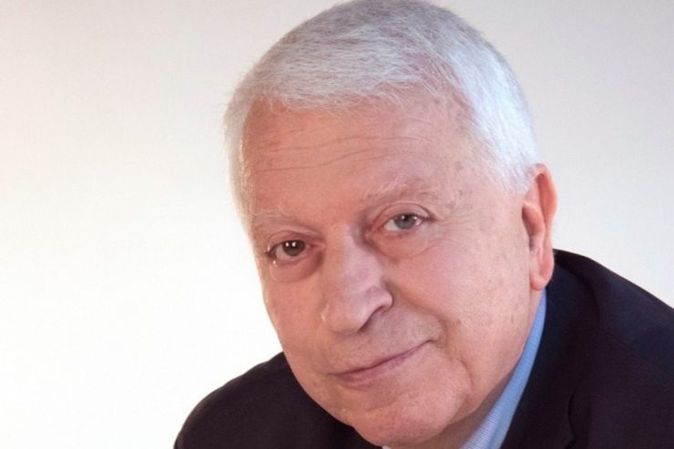 Κ. Μουτζούρης: «Τα κονδύλια για την κατασκευή νέων δομών να πάνε σε έργα υποδομής στα νησιά» Κ. Μουτζούρης: «Τα κονδύλια για την κατασκευή νέων δομών να πάνε σε έργα υποδομής στα νησιά»