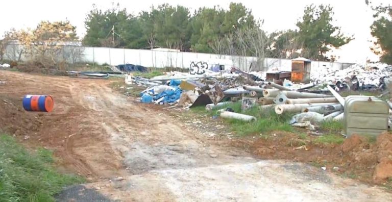 Γυμνό και παρατημένο πάνω σε χόρτα το βρέφος που βρέθηκε νεκρό στη Θέρμη – Τι λέει ο υπεύθυνος των κοιμητηρίων (video)