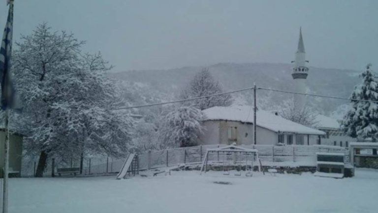 Κλειστά τα σχολεία στα ορεινά Ξάνθης και Ροδόπης λόγω χιονοπτώσεων
