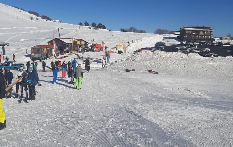 Αγώνες αλπικού σκι στο Χιονοδρομικό Κέντρο Βασιλίτσας (video)