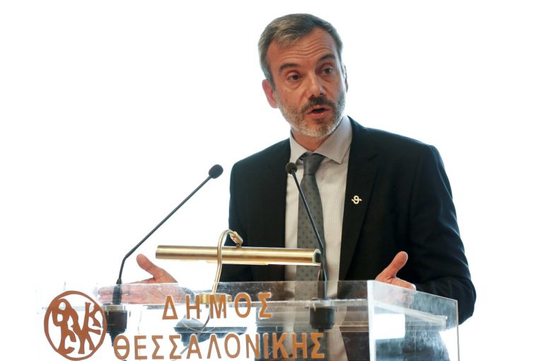 K. Ζέρβας για Ουκρανία: «Αναλαμβάνουμε πρωτοβουλία για τη συλλογή ανθρωπιστικής βοήθειας»