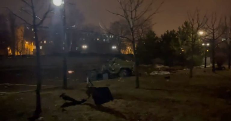Κρίση στην Ουκρανία: Ισχυρή έκρηξη στο Ντονέτσκ κοντά σε κυβερνητικό κτήριο των αυτονομιστών