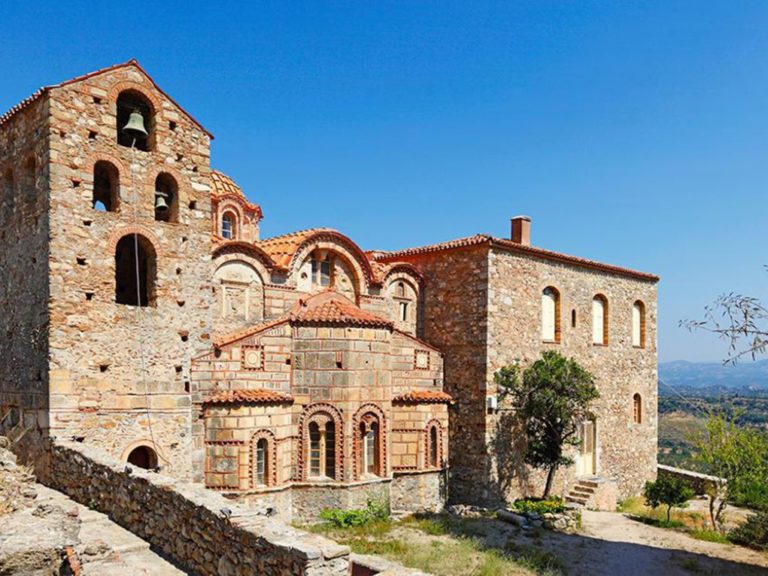 Στο Ταμείο Ανάκαμψης το έργο της εγκατάστασης συστήματος πυρόσβεσης στο Μυστρά