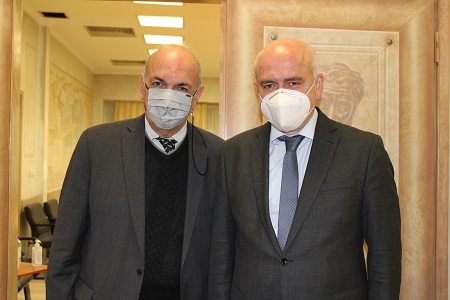 Κομοτηνή: Σύσκεψη του Περιφερειάρχη ΑΜΘ με στελέχη του ΣΕΒ