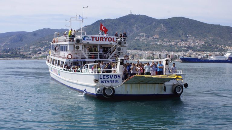 Χατζηκυριάκος: Μόνο αν αρθεί το όριο των 49 επιβατών επανεκκινεί  η σύνδεση νησιών με την Τουρκία