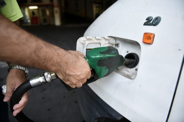 Γ. Ασμάτογλου στο Πρώτο: Στα 2,2 ευρώ η βενζίνη στις επόμενες ημέρες – Θα αγγίξει τα 2,5 στην νησιωτική Ελλάδα (audio)