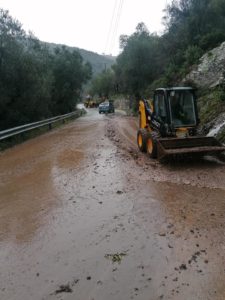 Λέσβος: Χιόνια στα ορεινά και έντονη βροχόπτωση στις παραθαλάσσιες περιοχές