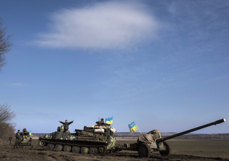 Α. Συρίγος για Ουκρανία: Μάχη του Δαυίδ με τον Γολιάθ – Ποιες οι ομοιότητες Πούτιν και Ερντογάν