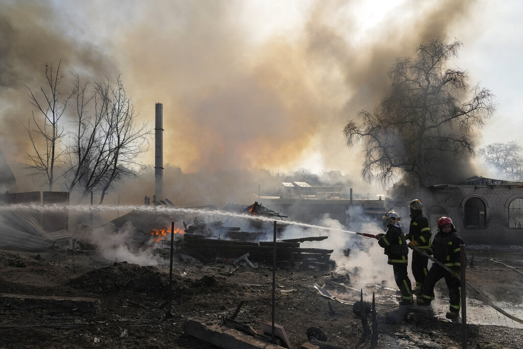 Πόλεμος στην Ουκρανία: Οι αυτονομιστές ισχυρίζονται ότι ελέγχουν μεγάλο μέρος του Ντόνμπας