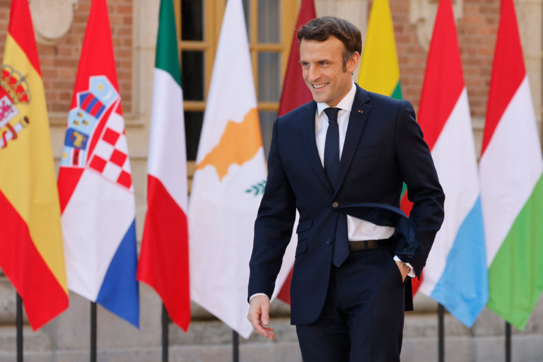 Εμμανουέλ Μακρόν: Ο δρόμος για την Ευρώπη είναι ανοιχτός για την Ουκρανία