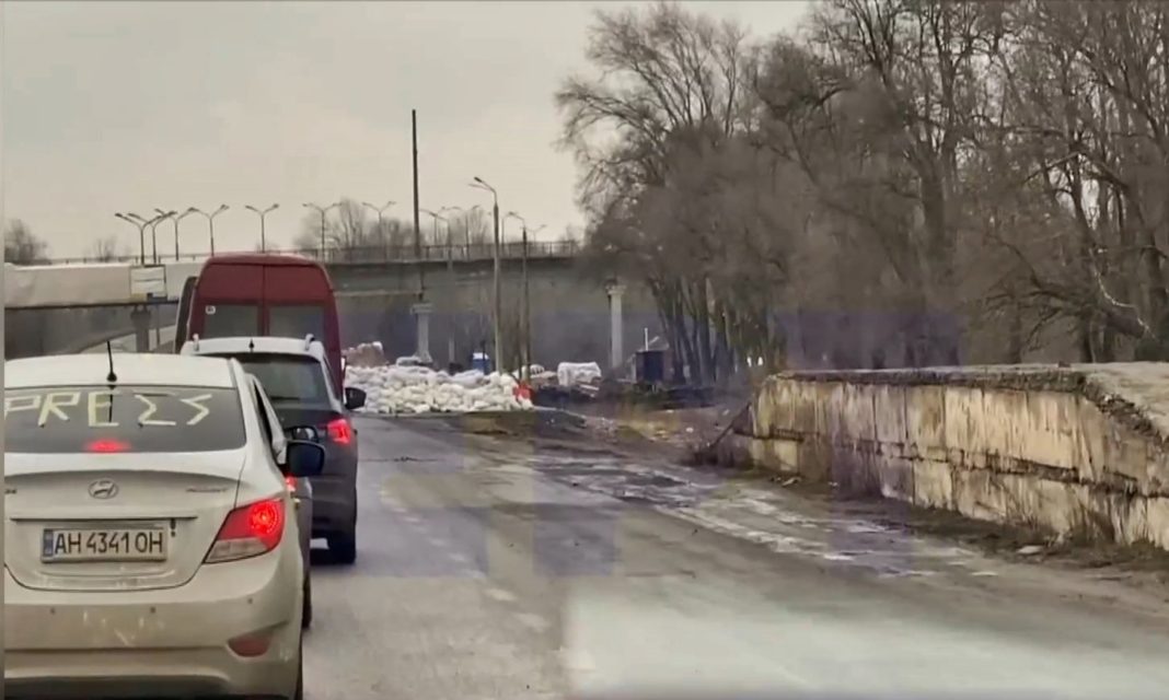 20220304-syndeseis-sideris-xartis1-1068x640