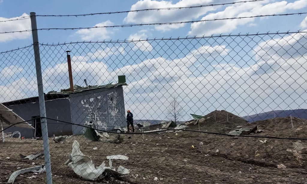 Καταγγελίες για ελλιπή μέτρα στο εργοστάσιο εκρηκτικών στα Γρεβενά – Τι είπε στην ΕΡΤ εκπρόσωπος της ΓΣΕΕ