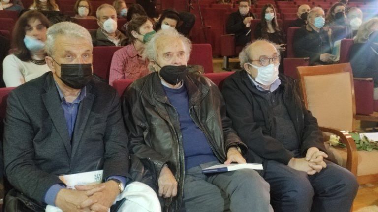 Εξι μήνες χωρίς τον Μίκη Θεοδωράκη