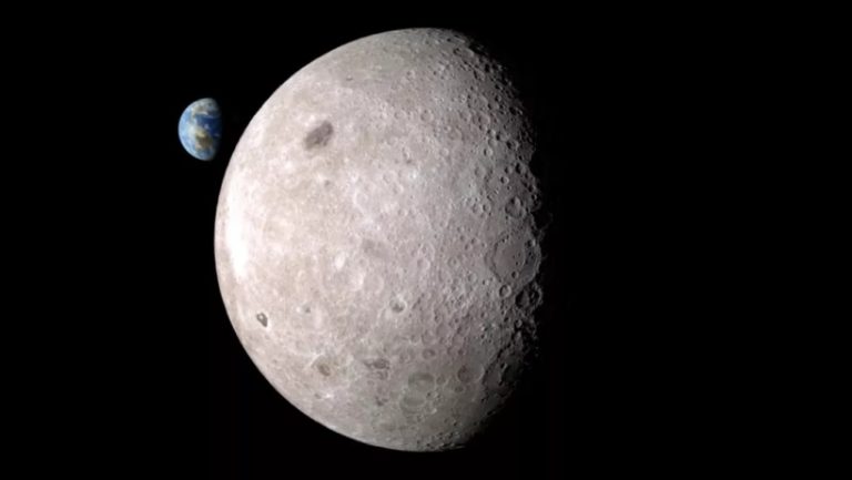 Ένα διαστημικό «σκουπίδι» θα πέσει σήμερα στη σκοτεινή πλευρά της Σελήνης