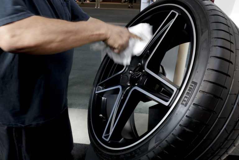 Η Pirelli περιορίζει τις δραστηριότητές της στη Ρωσία εξαιτίας της εισβολής στην Ουκρανία