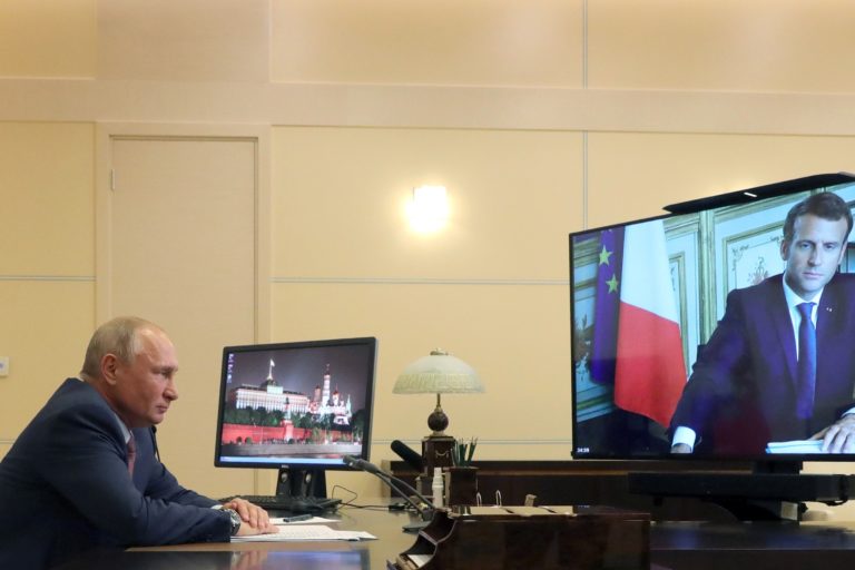 Γαλλία: O Μακρόν θα επικοινωνήσει εκ νέου σήμερα με τον Πούτιν
