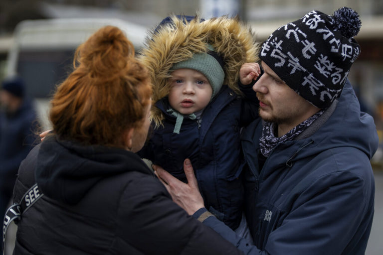 Ουκρανική κρίση: Ο Ιταλός Πρέσβης διασώζει 20 ανήλικες εκ των οποίων 6 νεογέννητα