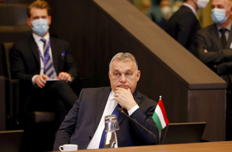 Ο πρωθυπουργός Όρμπαν υπέγραψε διάταγμα που επιτρέπει την ανάπτυξη στρατευμάτων του ΝΑΤΟ στα δυτικά της Ουγγαρίας