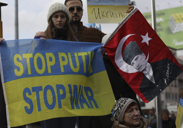 Η Τουρκία μεταφέρει την πρεσβεία της από το Κίεβο στο Τσερνίβτσι