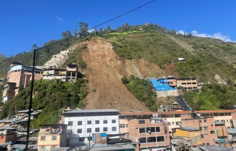 Περού: Κατολίσθηση «έθαψε» περίπου 60 σπίτια – Στους 6 οι αγνοούμενοι