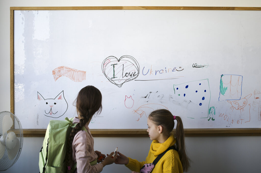 Ιταλία: Ξεπέρασαν τους 70.000 οι Ουκρανοί πρόσφυγες, 8.455 παιδιά εντάχθηκαν στις σχολικές τάξεις