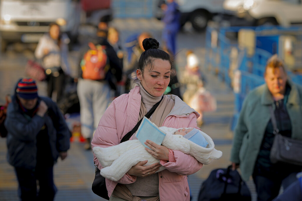 Στην Ελλάδα βρίσκονται πλέον 14.429 Ουκρανοί πρόσφυγες –  278 άτομα πέρασαν τα σύνορα το τελευταίο 24ωρο