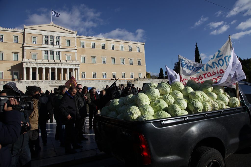 Αγρότες: Πανελλαδικό συλλαλητήριο στην Αθήνα στη 1μ.μ. – Πορεία στη Βουλή