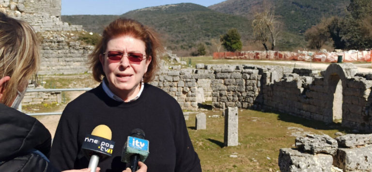 Ικανοποίηση Μενδώνη για την αναστήλωση του θεάτρου της Δωδώνης