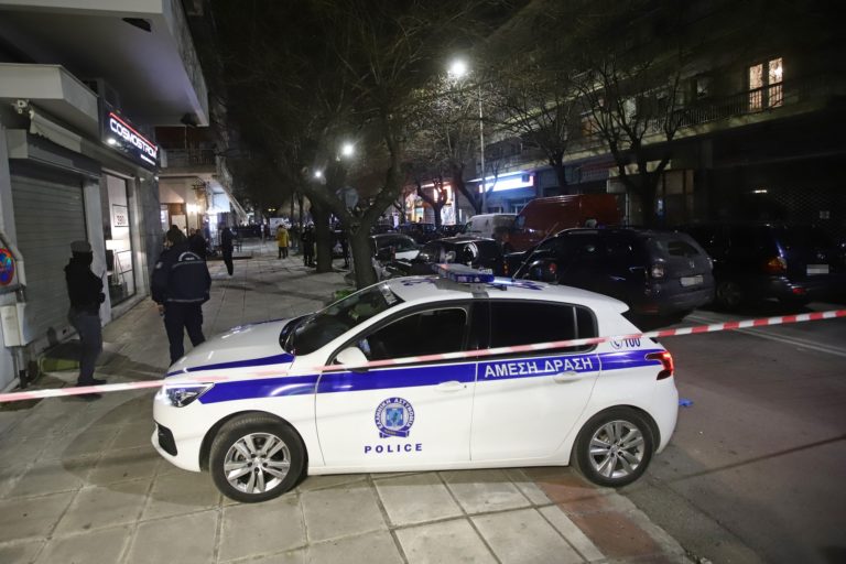 Τραγωδία στη Θεσσαλονίκη: Κατέληξε η γυναίκα που πυροβολήθηκε από τον αυτόχειρα δολοφόνο της (video)