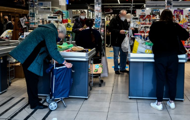 Εν μέσω ανατιμήσεων το μεγαλύτερο πρόστιμο στην ιστορία του ελληνικού εμπορίου