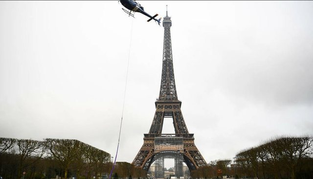 Συναγερμός στο Παρίσι: Απειλή για βόμβα στον Πύργο του Άιφελ