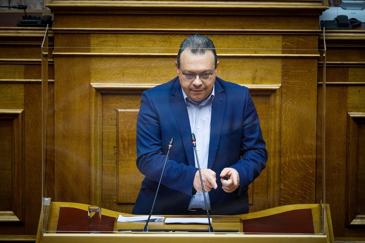 ΣΥΡΙΖΑ: Πρώτη τοποθέτηση του Σ. Φάμελλου στη Βουλή ως επικεφαλής της Κ.Ο. του κόμματος – Σε ποια θέματα θα αναφερθεί