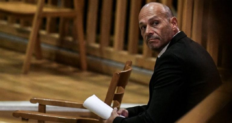 Χρυσή Αυγή: Αποφυλακίζεται, με περιοριστικούς όρους, ο πρώην βουλευτής Αντώνης Γρέγος