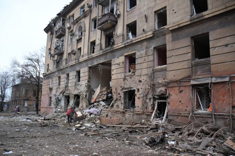 Ουκρανία: Πόλη φάντασμα η Μαριούπολη – Δείτε τις εικόνες που παραχώρησε στην ΕΡΤ ο δήμαρχος της πόλης