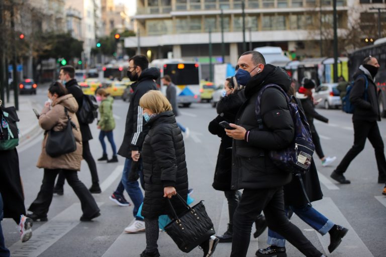 Η μετάλλαξη Όμικρον 2 αυξάνει τα κρούσματα κορονοϊού