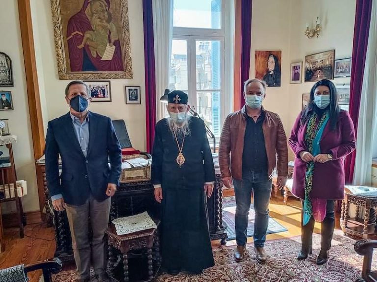 Συζήτηση Γεωργιόπουλου με Μητροπολίτη Ηλείας για ενδεχόμενη φιλοξενία Ουκρανών προσφύγων στο Πελόπιο