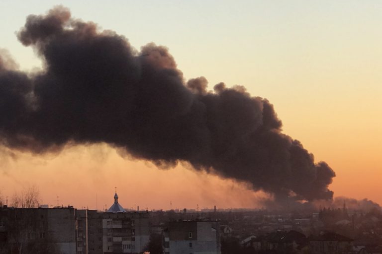 Η Ρωσία έχει καταστρέψει το μεγαλύτερο μέρος της ουκρανικής αμυντικής βιομηχανίας, λέει σύμβουλος του Ουκρανού προέδρου