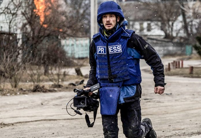 Κίεβο: 12 δημοσιογράφοι έχασαν τη ζωή τους στην Ουκρανία από τότε που ξέσπασε ο πόλεμος
