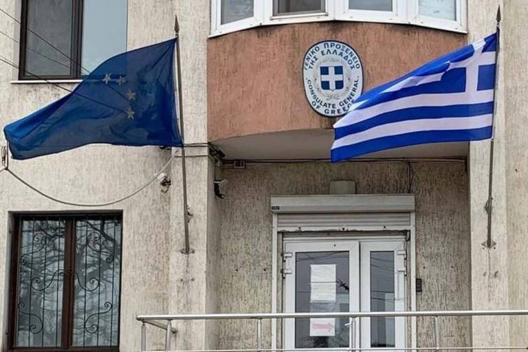 Ξεκίνησε η επιχείρηση απεγκλωβισμού του Έλληνα πρόξενου στην Μαριούπολη