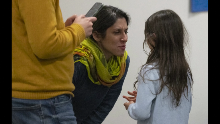 Ναζανίν Ράτκλιφ:  Είδε την 7χρονη κόρη της μετά από 6 χρόνια φυλακή στο Ιράν
