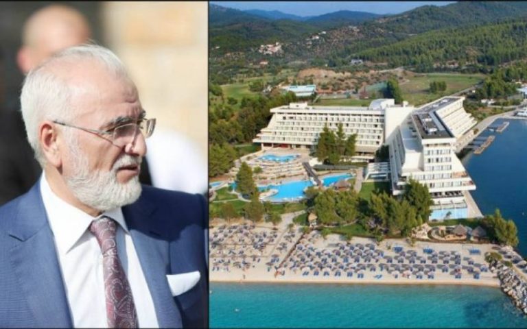 Με απόφαση του Ιβάν Σαββίδη Έλληνες ομογενείς της Ουκρανίας θα φιλοξενηθούν στο Πόρτο Καρράς