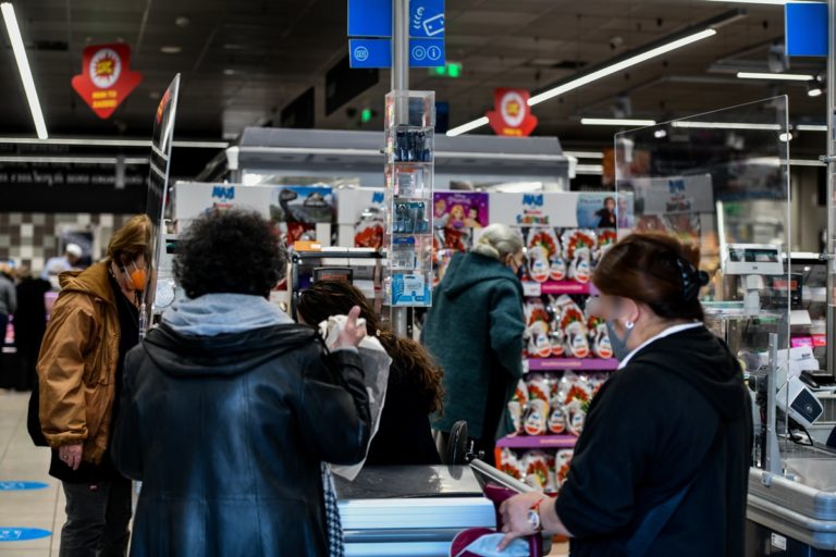 Σ. Αναγνωστόπουλος στο Πρώτο: Ανοιχτό το ενδεχόμενο μείωσης ΦΠΑ σε βασικά αγαθά – Όχι σε οριζόντια μείωση ΕΦΚ στα καύσιμα (audio)