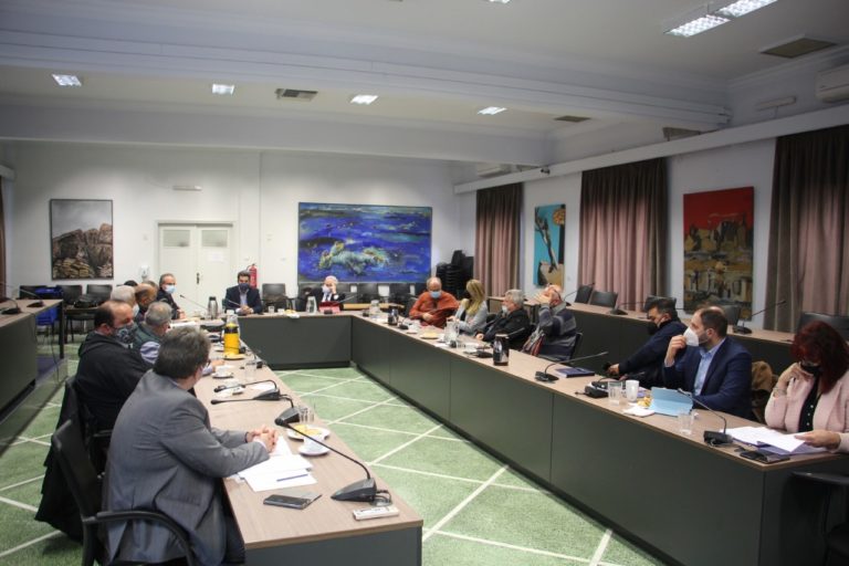 Σύσκεψη Δημάρχων της Π.Ε. Χανίων για το ενεργειακό κόστος στους Δήμους