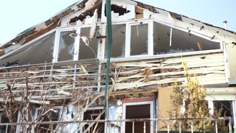 Η ΕΡΤ στην Οδησσό – Οι Ρώσοι πολιορκούν το λιμάνι και βομβαρδίζουν (video)