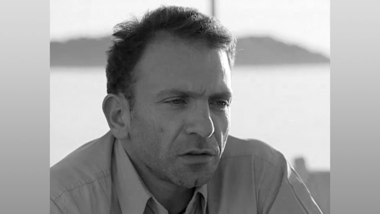 ΕΡΤ Αρχείο: Αφιέρωμα στον πολυβραβευμένο φωτορεπόρτερ και πολεμικό ανταποκριτή Γιάννη Μπεχράκη (video)